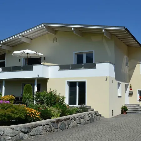 Appartment Schatz Uderns Exterior photo